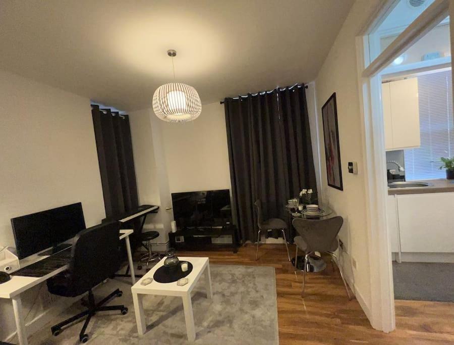 Apartment Beautiful Flat One Bedroom In